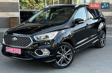Внедорожник / Кроссовер Ford Kuga 2017 в Тернополе