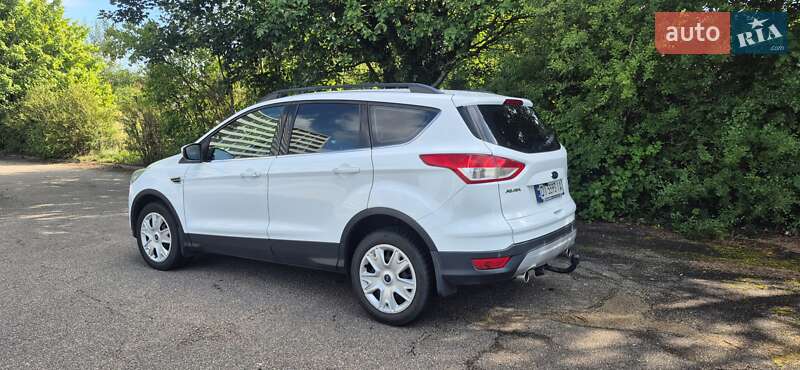 Внедорожник / Кроссовер Ford Kuga 2014 в Машевке