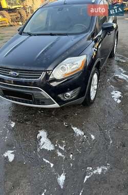 Позашляховик / Кросовер Ford Kuga 2010 в Синельниковому