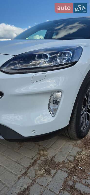 Внедорожник / Кроссовер Ford Kuga 2020 в Ромнах фото 8 Внедорожник / Кроссовер Ford Kuga 2020 в Ромнах