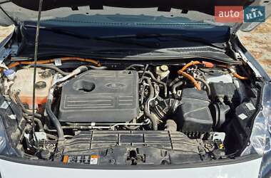 Внедорожник / Кроссовер Ford Kuga 2020 в Ромнах