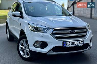Позашляховик / Кросовер Ford Kuga 2019 в Дніпрі