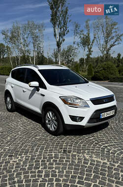 Внедорожник / Кроссовер Ford Kuga 2011 в Днепре