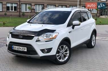Внедорожник / Кроссовер Ford Kuga 2013 в 