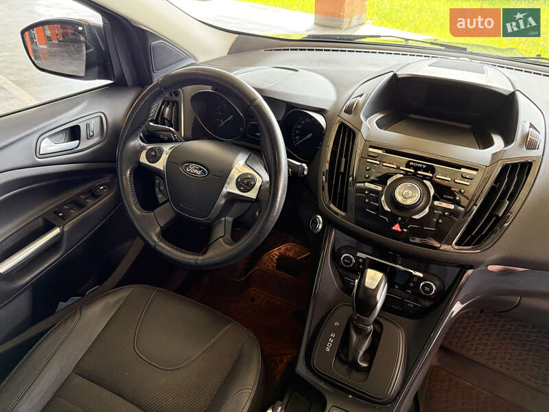 Внедорожник / Кроссовер Ford Kuga 2013 в Львове