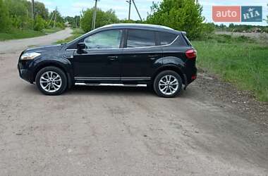 Внедорожник / Кроссовер Ford Kuga 2012 в 