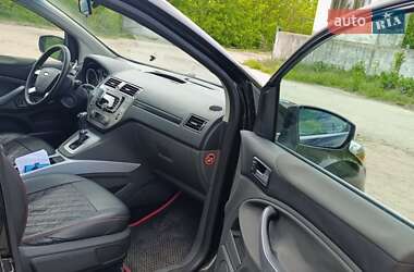 Внедорожник / Кроссовер Ford Kuga 2012 в 