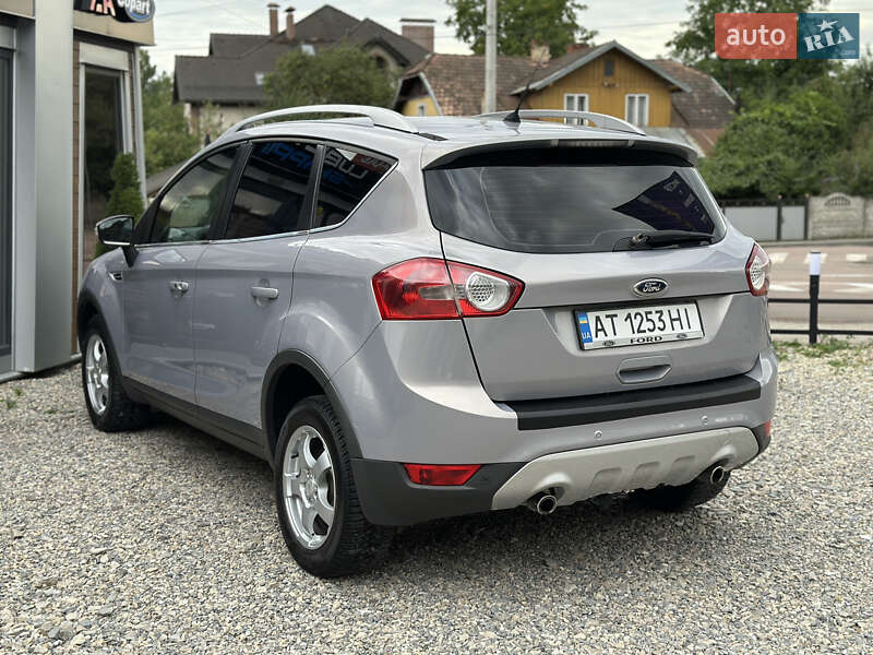 Внедорожник / Кроссовер Ford Kuga 2011 в Ивано-Франковске