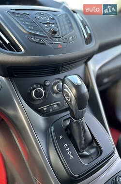 Внедорожник / Кроссовер Ford Kuga 2014 в Кременчуге