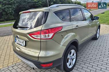 Внедорожник / Кроссовер Ford Kuga 2013 в 