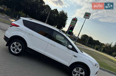 Внедорожник / Кроссовер Ford Kuga 2013 в 