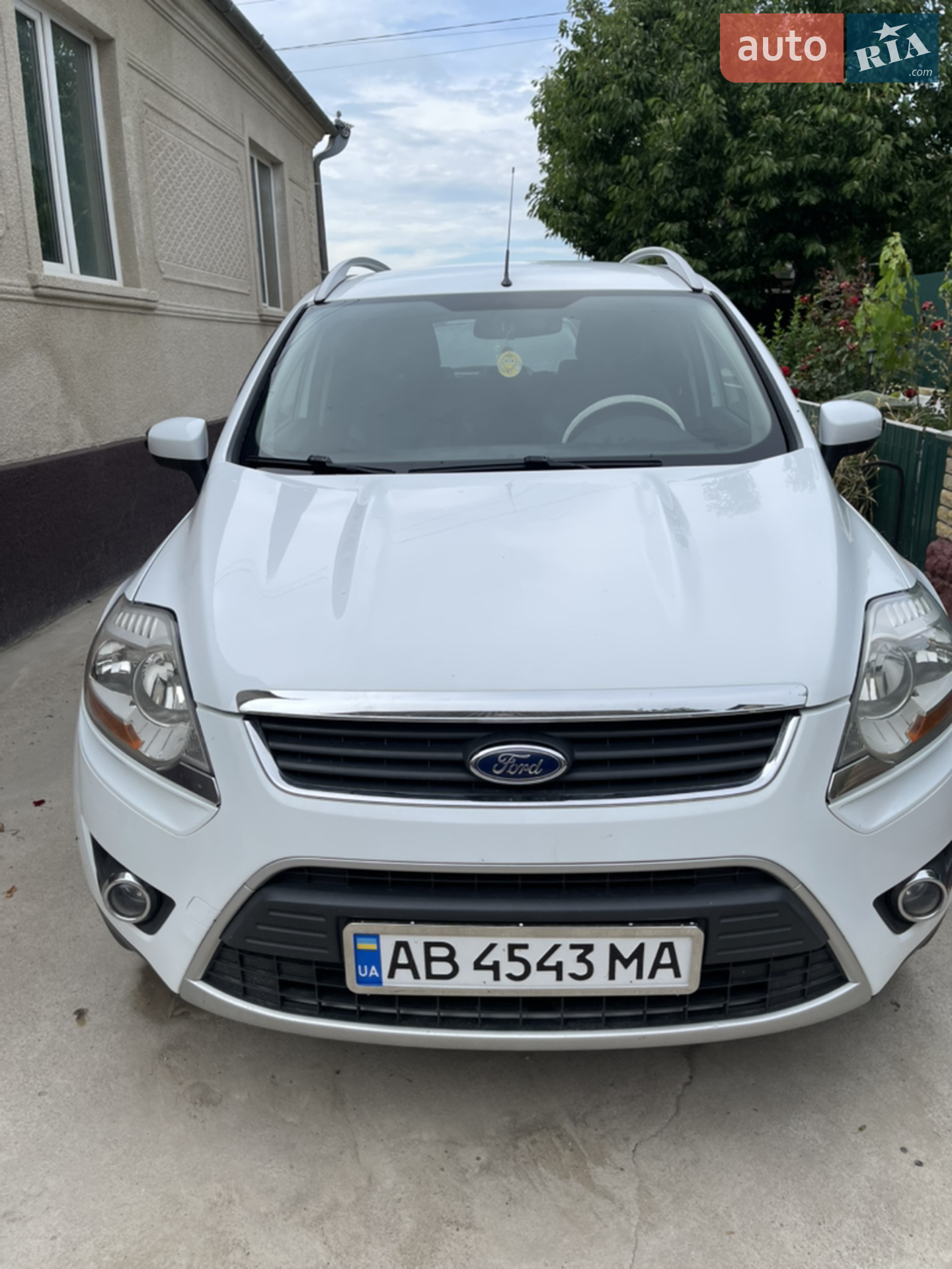 2010 Ford Kuga - фото 1