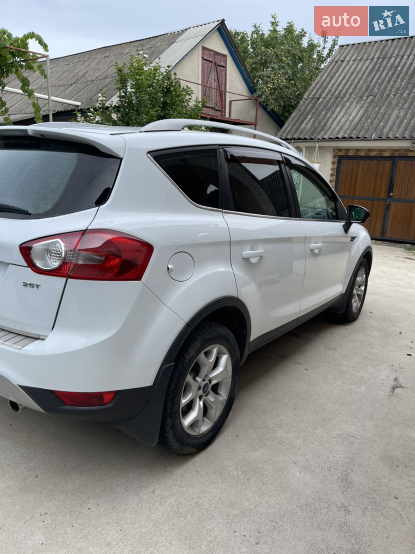 2010 Ford Kuga - мініатюра 9