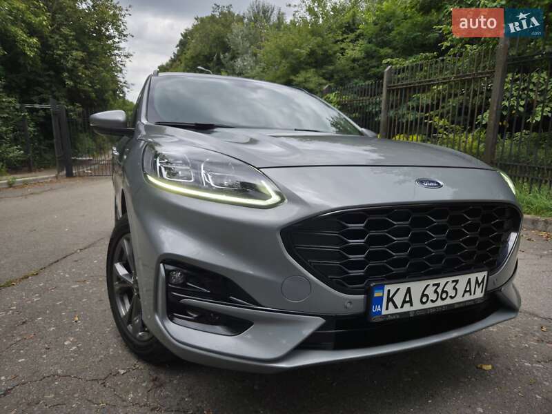 Ford Kuga 2021