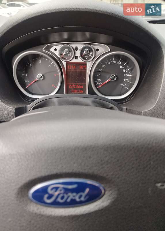 Внедорожник / Кроссовер Ford Kuga 2012 в Борисполе