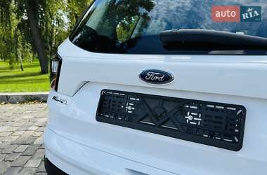 Внедорожник / Кроссовер Ford Kuga 2019 в 