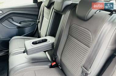Внедорожник / Кроссовер Ford Kuga 2019 в 
