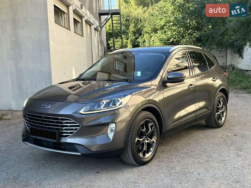 Ford Kuga 2020