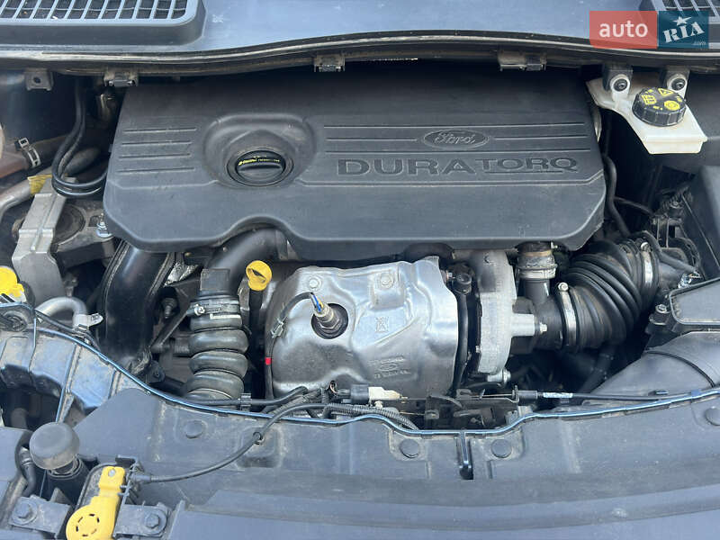 Позашляховик / Кросовер Ford Kuga 2019 в Черкасах фото 16 Позашляховик / Кросовер Ford Kuga 2019 в Черкасах