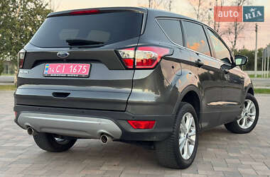 Внедорожник / Кроссовер Ford Kuga 2018 в 