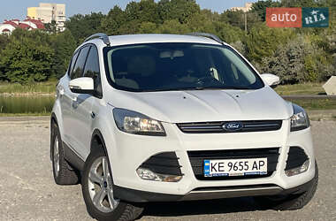 Внедорожник / Кроссовер Ford Kuga 2013 в 