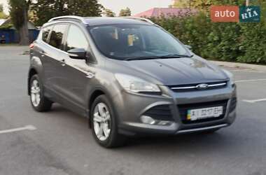 Внедорожник / Кроссовер Ford Kuga 2013 в 