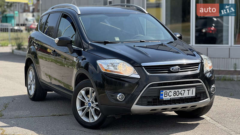 Внедорожник / Кроссовер Ford Kuga 2012 в 