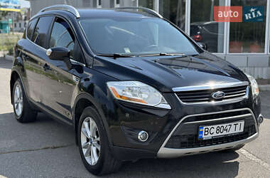 Внедорожник / Кроссовер Ford Kuga 2012 в 