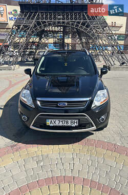 Внедорожник / Кроссовер Ford Kuga 2010 в 
