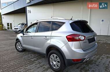 Позашляховик / Кросовер Ford Kuga 2010 в Запоріжжі