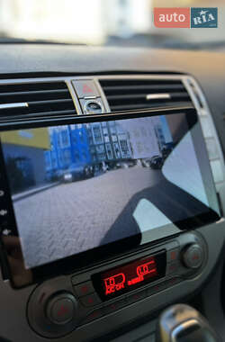 Внедорожник / Кроссовер Ford Kuga 2010 в 