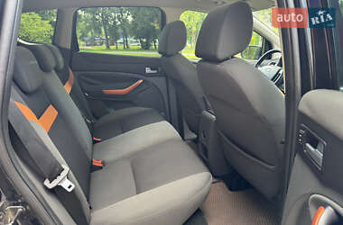 Внедорожник / Кроссовер Ford Kuga 2008 в 