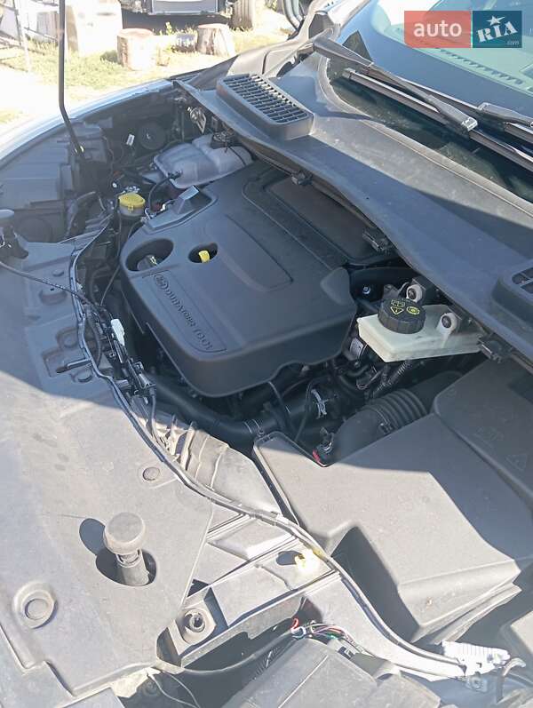 Внедорожник / Кроссовер Ford Kuga 2014 в Первомайске