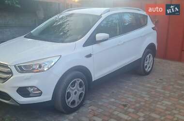 Внедорожник / Кроссовер Ford Kuga 2019 в Днепре