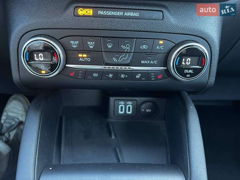 Позашляховик / Кросовер Ford Kuga 2021 в Черкасах фото 11 Позашляховик / Кросовер Ford Kuga 2021 в Черкасах