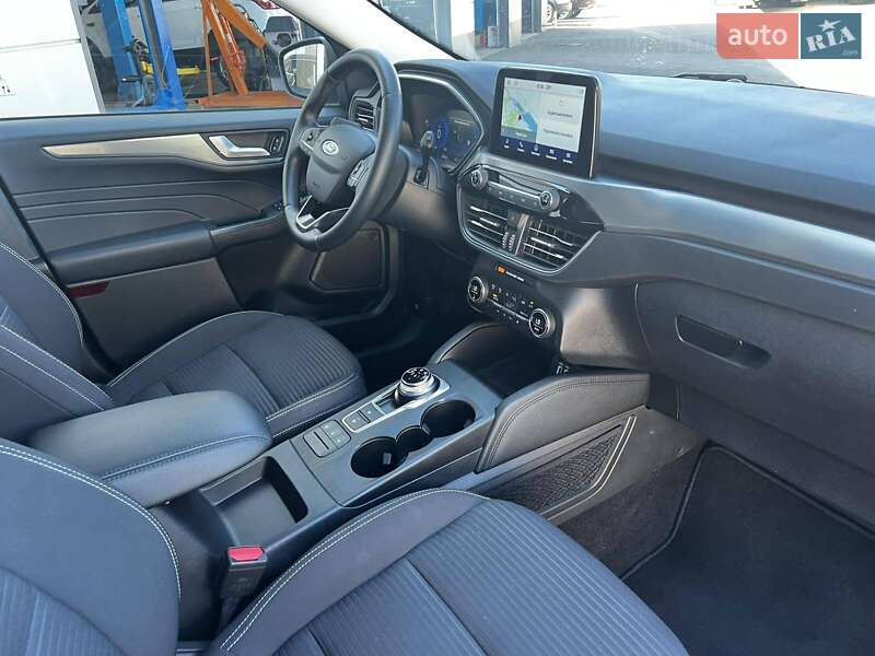 Позашляховик / Кросовер Ford Kuga 2021 в Черкасах фото 17 Позашляховик / Кросовер Ford Kuga 2021 в Черкасах