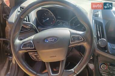 Внедорожник / Кроссовер Ford Kuga 2019 в 