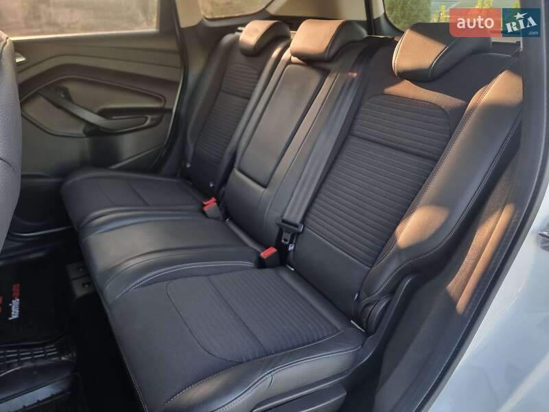 Внедорожник / Кроссовер Ford Kuga 2017 в Виннице фото 73 Внедорожник / Кроссовер Ford Kuga 2017 в Виннице