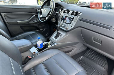 Внедорожник / Кроссовер Ford Kuga 2010 в 