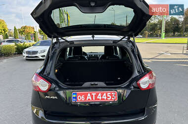 Внедорожник / Кроссовер Ford Kuga 2010 в 