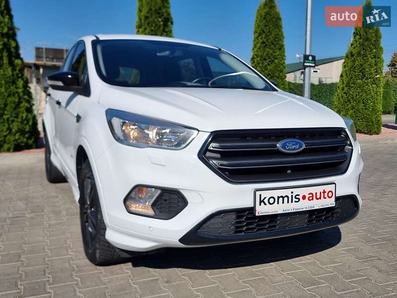 Внедорожник / Кроссовер Ford Kuga 2017 в Виннице фото 16 Внедорожник / Кроссовер Ford Kuga 2017 в Виннице