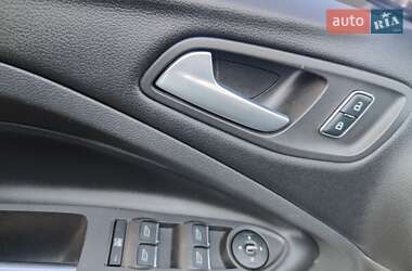 Внедорожник / Кроссовер Ford Kuga 2013 в 