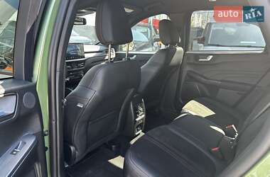 Внедорожник / Кроссовер Ford Kuga 2024 в 