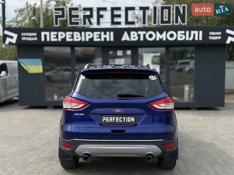 Позашляховик / Кросовер Ford Kuga 2013 в Чернівцях