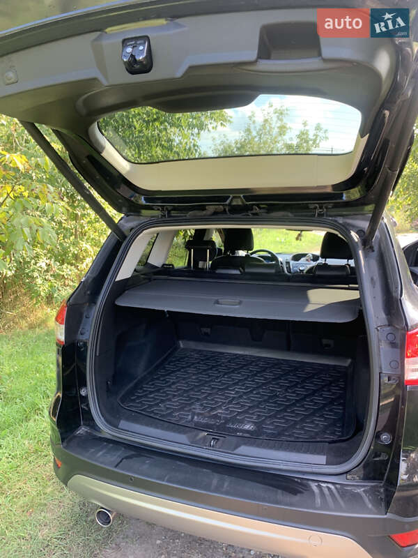 Внедорожник / Кроссовер Ford Kuga 2015 в Львове фото 10 Внедорожник / Кроссовер Ford Kuga 2015 в Львове