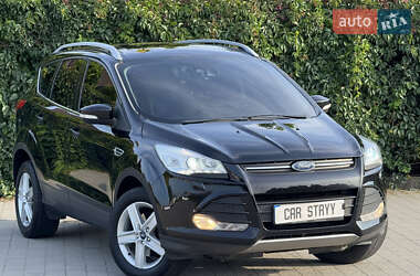 Позашляховик / Кросовер Ford Kuga 2016 в Стрию