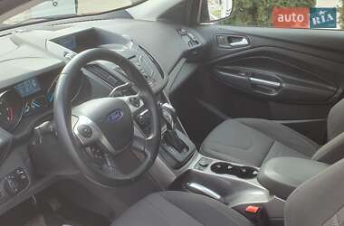 Внедорожник / Кроссовер Ford Kuga 2016 в 