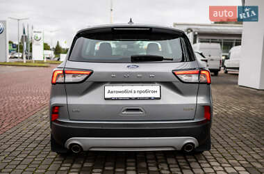 Внедорожник / Кроссовер Ford Kuga 2020 в 