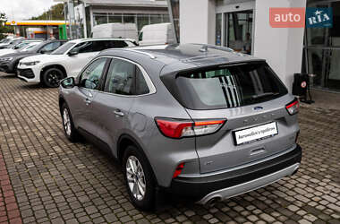 Внедорожник / Кроссовер Ford Kuga 2020 в 
