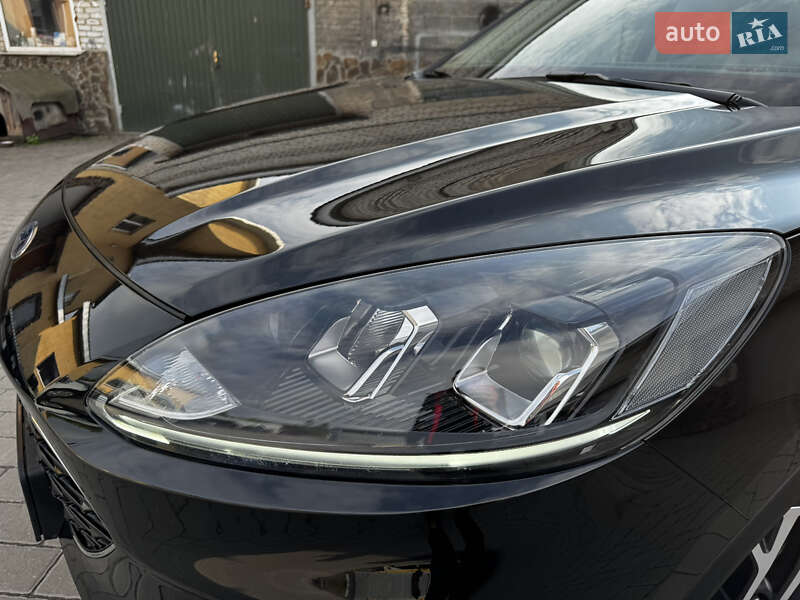 Внедорожник / Кроссовер Ford Kuga 2021 в Бродах